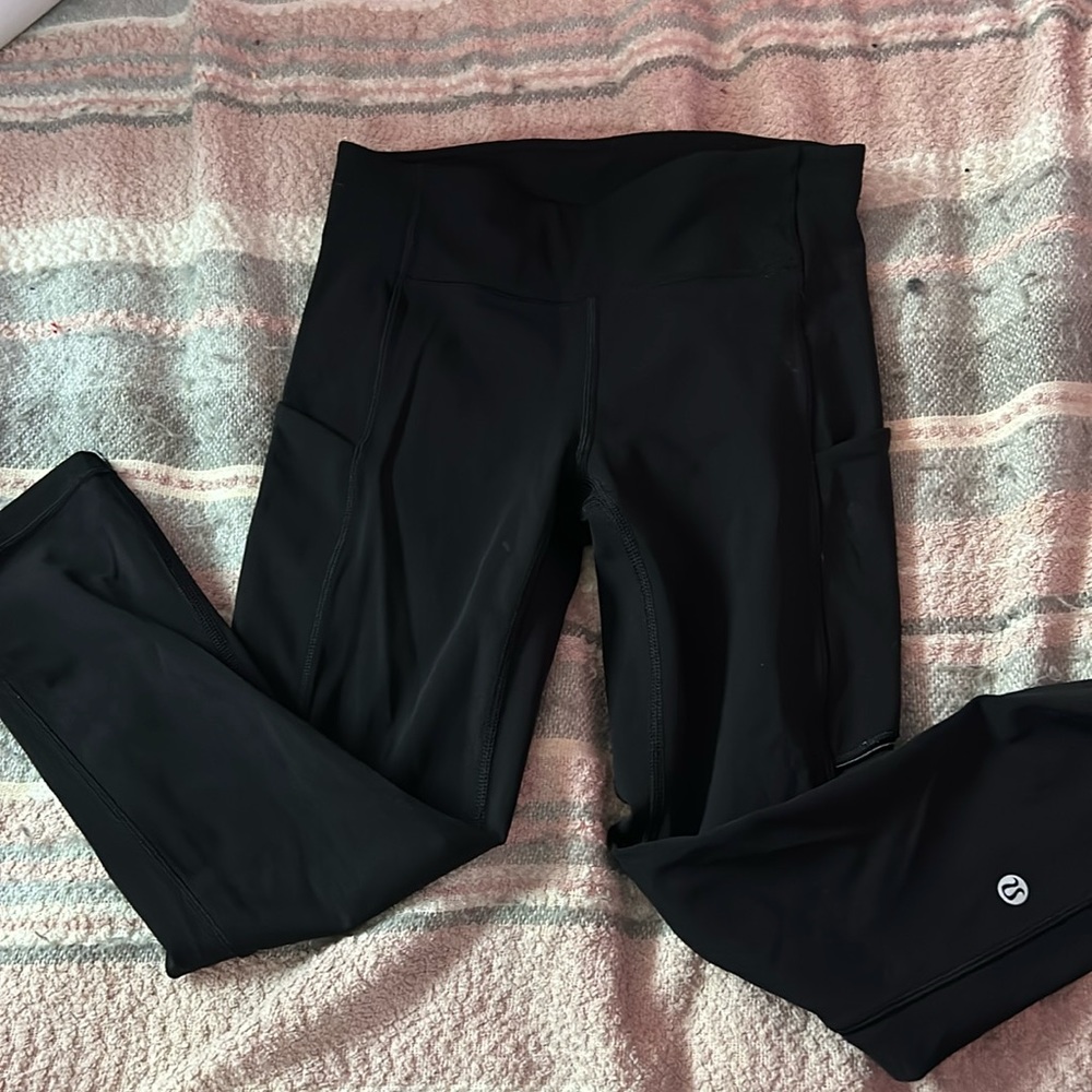 Lululemon leggings size 4